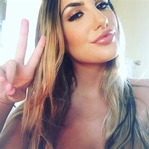 August Ames On Twitter Makeup All Done 😊 Ig~ Msmaplefever T