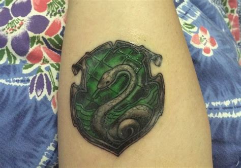 This Pottermore Version Of The Slytherin Crest Slytherin Tattoo