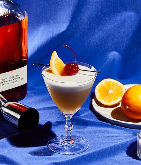 The daisy, the french 75, and the collins are all classic cocktail recipes that we are. How to Make a Whiskey Sour | Recipe in 2020 | Whiskey sour ...