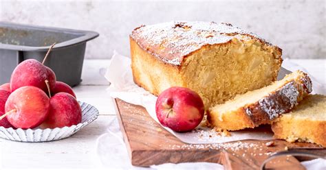 Der kuchen ist fluffig und sehr saftig. Apfelkuchen in der Kastenform - schnelles Rezept | Einfach ...