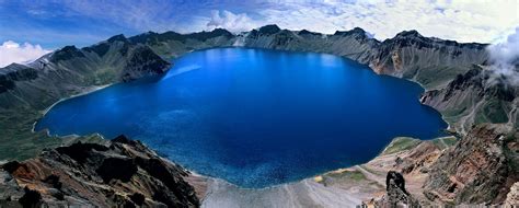 Heaven Lake Is The Most Famous Scenic Spot On Changbaishan Scenic