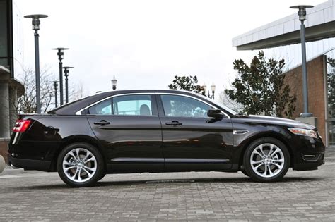 2016 Ford Taurus Review And Ratings Edmunds