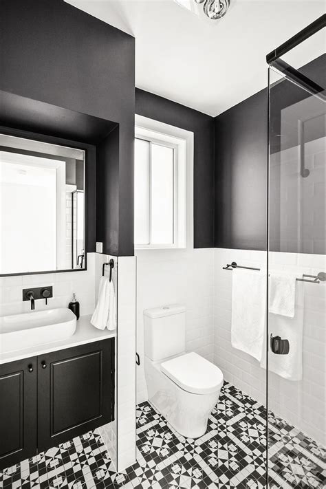 Gorgeous Modern Hamptons Powder Room Hamptons House Bathroom
