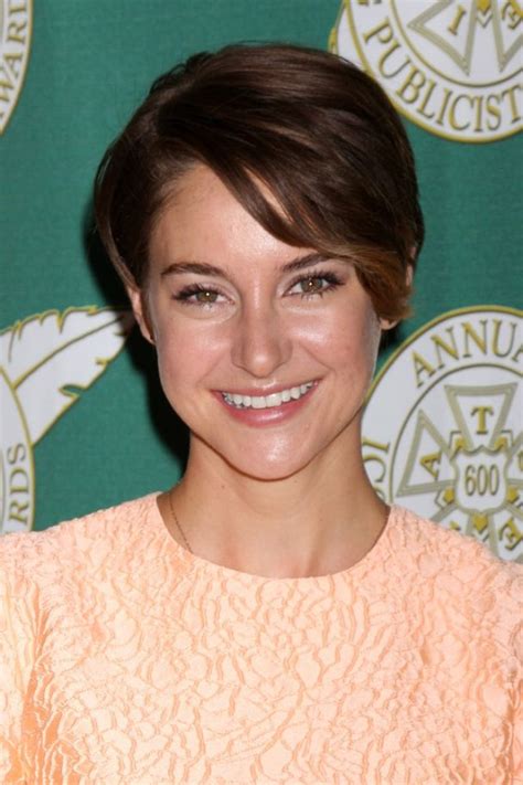 Shailene Woodleys Hairstyles Over The Years