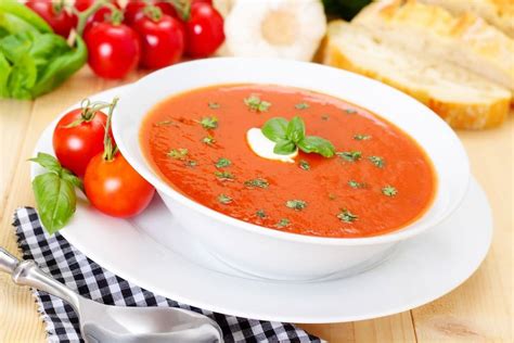 Receita Fácil De Sopa De Tomate Para Aquecer Esses Dias Frios Decorstyle