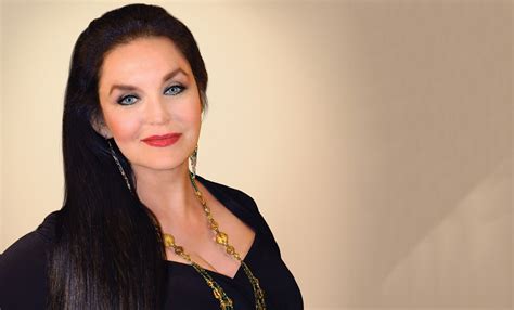 100 Greatest Women, #27: Crystal Gayle – Country Universe