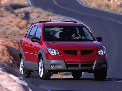 Pontiac Vibe Hatchback 1 Generation 18 Mt Gt 173 Hp Automovil