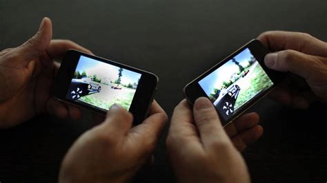 4 Most Addictive Mobile Phone Games