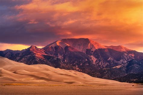 Great Sand Dunes Sunrise Lars Leber Photography
