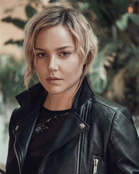 Abbie Cornish Biography