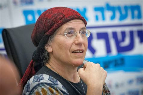 במוצאי שבת פרסם סגן ראש עיריית ירושלים, אריה קינג כי בליל שבת, בזמן שהוא ובני משפחתו ישנו, כשלושה מחבלים ניסו לשרוף אותו ואת שכניו בעודנם ישנים. "חכי"ם בליכוד מבינים את הטעות עם עבאס" - קול ברמה
