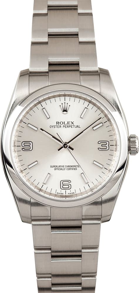 The rolex oyster perpetual was the first watch on the market that was waterproof to 100 metres. Rolex Oyster Perpetual 116000 36MM