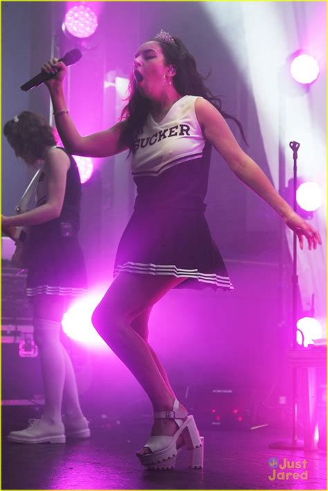 Charli XCX Performs New Songs At Florida Show Photo 723833 Photo