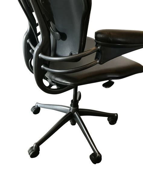 The humanscale freedom chair is described by the new york times as the gold standard in office seating. Humanscale Freedom Office Chair Headrest Leather