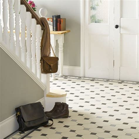 Nottingham Victorian Floor Tile Pattern With Conrad Border In Dover