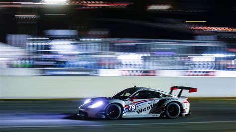 Imsa Matt Campbell Helps Pilot The Porsche 911 Rsr To Its Final