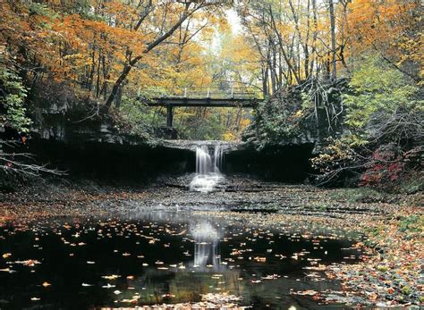 Sponsored Dayton Area Fall Hikes That Are Worth The Drive Fall