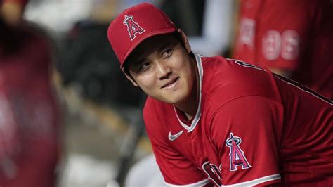 Angels Say They Wont Trade Shohei Ohtani He Celebrates With A 1