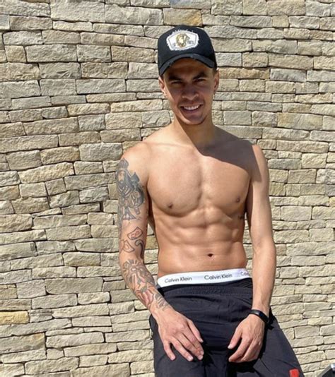 Dele Alli Flaunts His Abs While Enjoying His Day Off At His Home In The