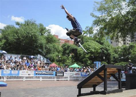 Unf Spinnaker Extreme Pogo Stick Competition Leaps Into Downtown