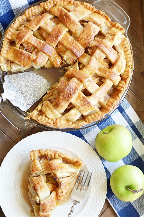 While apple pie is my favorite dessert, crumble toppings are my favorite. Paula Deen's Apple Pie Recipe - Something Swanky Dessert ...