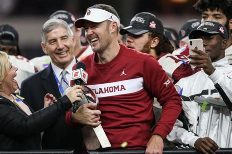 Ou Football Lincoln Riley Agrees To Contract Extension With Sooners
