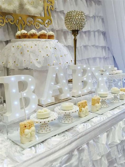 You can even find lots of baby shower decorating ideas from the internet as many people like to share their experiences of these events. Best baby shower ideas for food, games, cake, theme ...