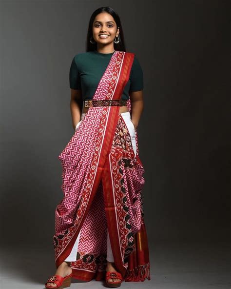 Saare Draping Styles Indian Saree Blouses Designs Designer Saree