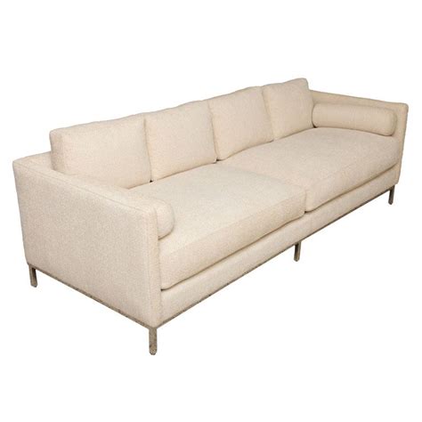 One of the earliest examples of a sofa, the knole sofa has quite a pedigree. Smart Florence Knoll Style Sofa by ICF | Sofa, Furniture ...
