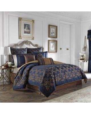 A stunning floral damask pattern rendered in shades of clean ivory and taupe lends stylish elegance to the beautiful blue ground of this gabrijel comforter set from croscill and any room's look. Amazing Deal on Croscill Monroe Blue 4-piece Comforter Set ...