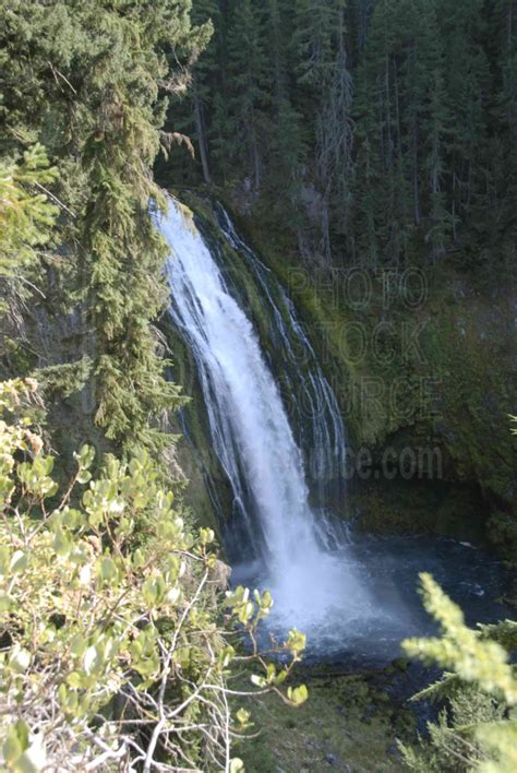 Photo Of Lemolo Falls By Photo Stock Source Waterfall Umpqua River