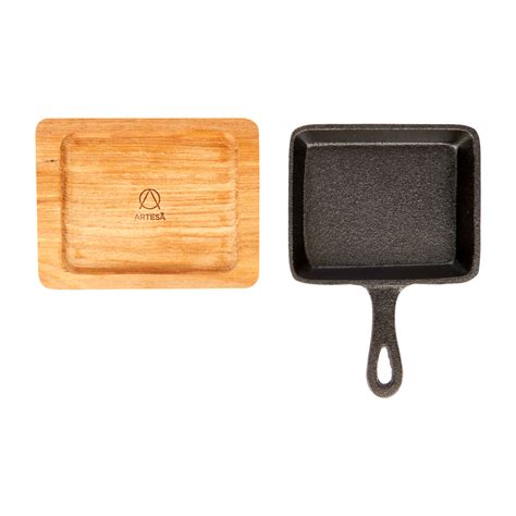 artesà cast iron 12 5cm mini fry pan with board lifetime brands europe