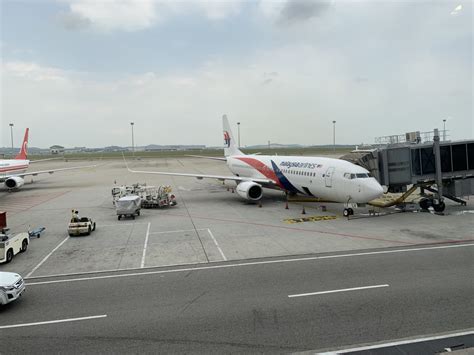 Please visit malaysiaairlines.com with supported browser. Review: Malaysia Airlines Economy Boeing 737 Phnom Penh ...