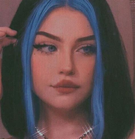 Pindonisiavashan 🌙 Blue Hair Streaks Dyed Hair Blue Hair Color Blue