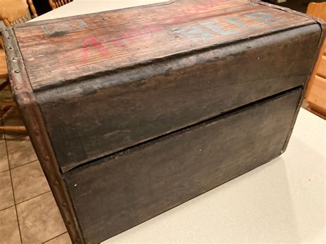 Vintage Wooden AMERICAN BEER Bottle Carrier Crate, American Brewing