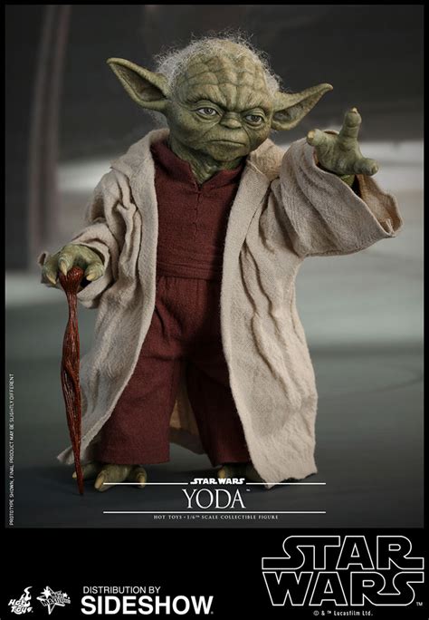 Star Wars Yoda Sixth Scale Figure By Hot Toys Sideshow