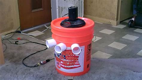 12v lifepo4 300ah battery can sustain more than 8 hour operation. Create A DIY Solar-Powered Air Conditioner In Just FIVE MINUTES Using A Bucket And a Fan - True ...