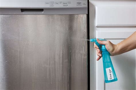 Try to keep the jewelry separate from do not mix purchased cleaning solutions, such as bar keepers friend, with vinegar or other. Does Vinegar React With Stainless Steel? - The Whole Portion