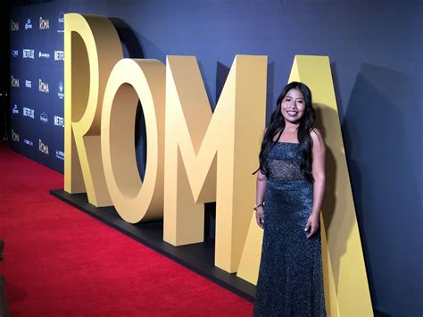 Yalitza aparicio no ha parado de darnos de qué hablar en este año, y ahora resulta que ya tiene novio y que es oaxaqueño y que lo ama de verdad. Muy bien guardadito se lo tenía: Yalitza Aparicio tiene ...