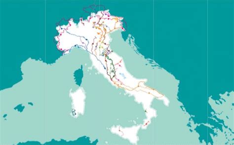 Estes Mapas Mostram Rotas Caminháveis Na Itália E Na Suíça Link Para