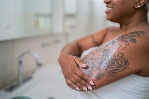 Os Cuidados Especiais Antes E Depois De Fazer Uma Tatuagem Blog Tattoo Me Pele Tatuagem