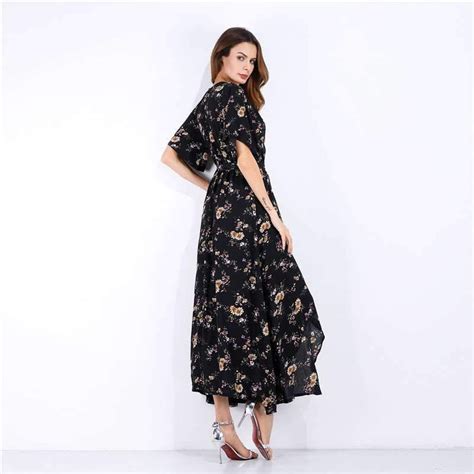 V Neck Floral Short Sleeve Maxi Dresses In 2020 Maxi Dress With