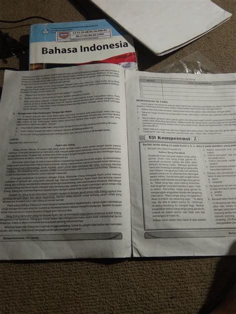 Berbagai jenis dan contoh surat digunakan sebagai media penyampaian informasi kepada pihak lain. Fabel Bahasa Inggris Beserta Strukturnya - Berbagi Struktur