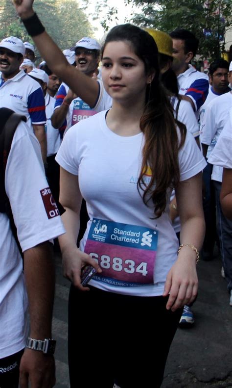 Sara tendulkar height, weight and physical info. 17 Rare & Unseen Sara Tendulkar Photos | Sachin Tendulkar ...