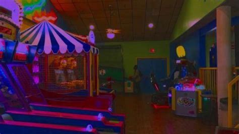 Everyone Feels Like Theyve Been In This Arcade At Some Point
