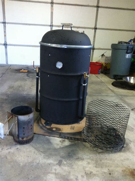 Pin By Rigged86 On Tuin Oil Drum Bbq Ugly Drum Smoker Drum Smoker