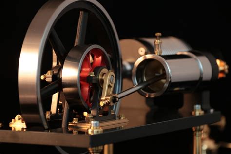 Materialbausatz Stirlingmotor "Laura" Heißluftmotor 