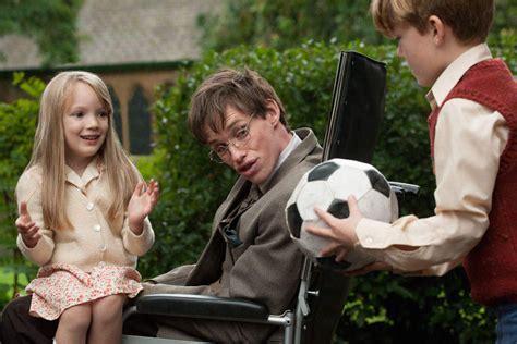 Review The Theory Of Everything 2014 Reel Good