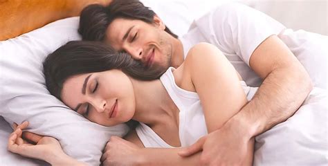 las 6 mejores posiciones para dormir con tu pareja paraíso paraiso