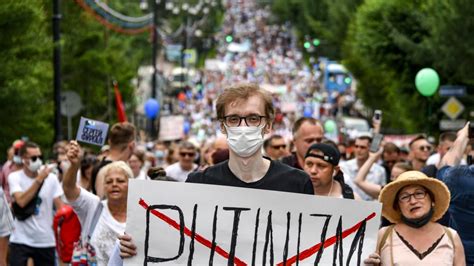 Chabarowsk „putin Tritt Zurück“ Tausende Bei Demonstration Im